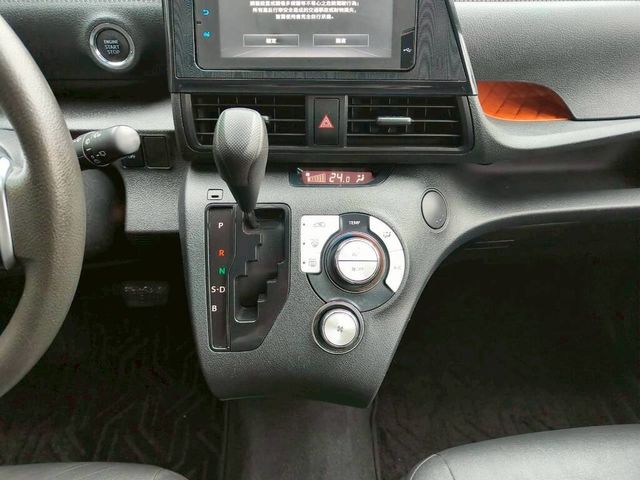 TOYOTA豐田 SIENTA  第8張相片