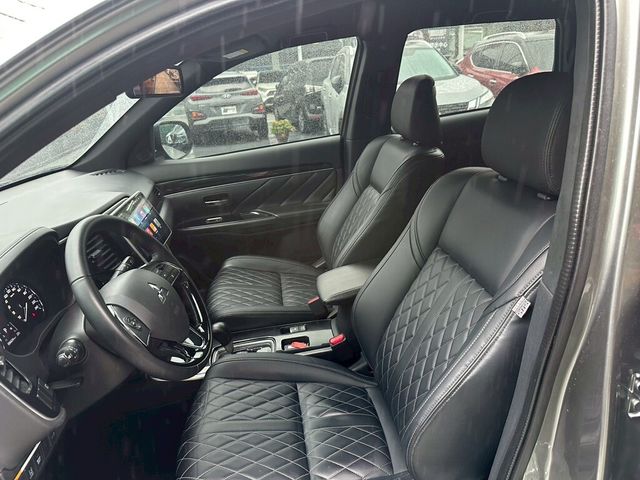 MITSUBISHI三菱 OUTLANDER  第9張相片