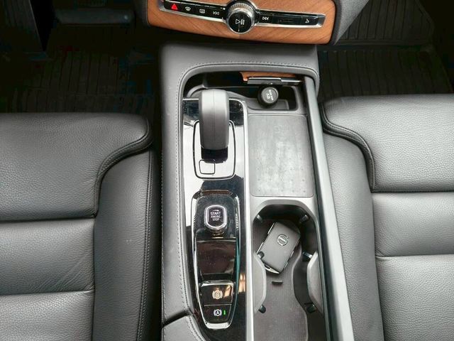 VOLVO富豪 XC90  第9張相片