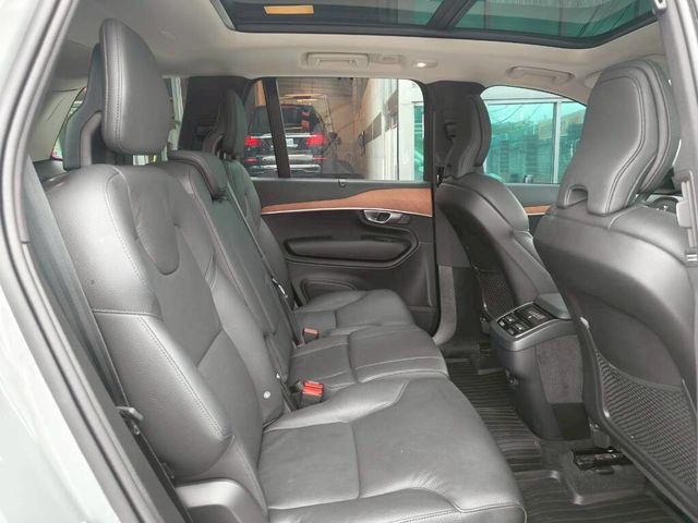 VOLVO富豪 XC90  第12張相片