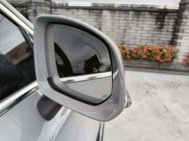 VOLVO富豪 XC90  第15張相片