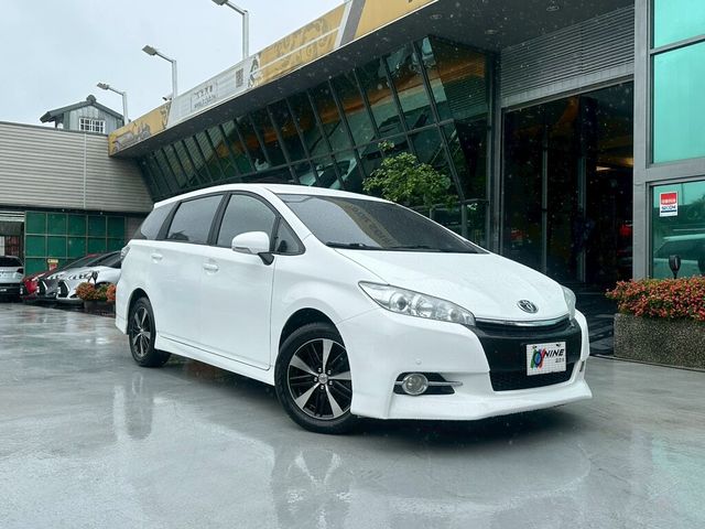 TOYOTA豐田 WISH  第2張相片