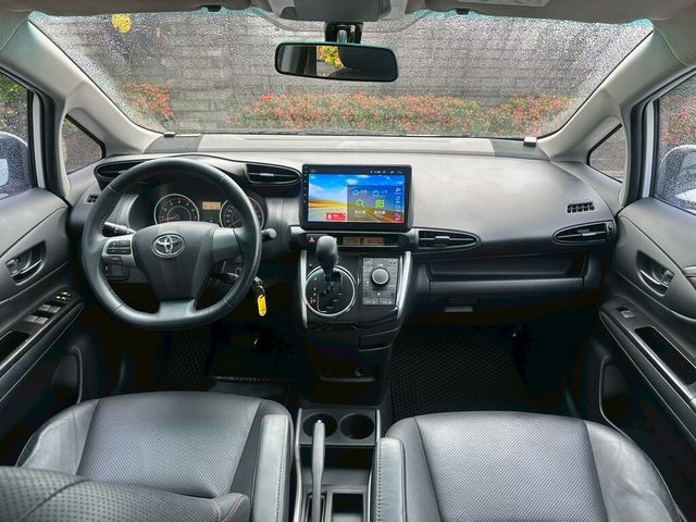 TOYOTA豐田 WISH  第5張相片