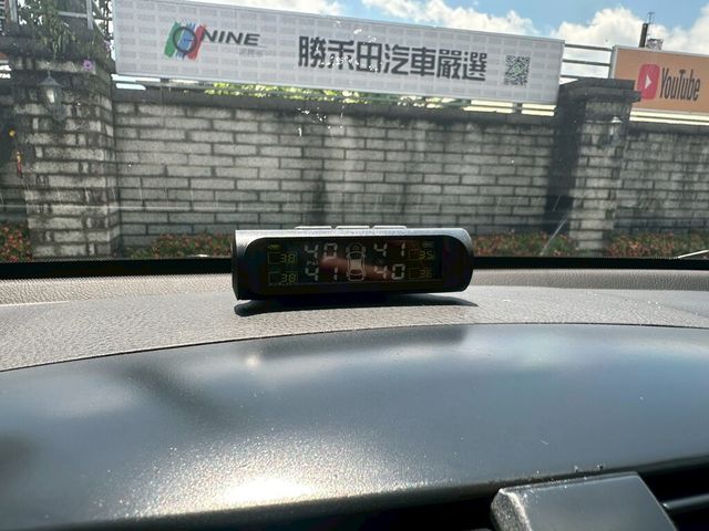 TOYOTA豐田 RAV4  第12張相片