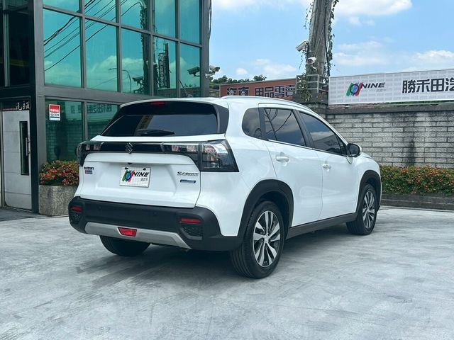 SUZUKI鈴木 SX4  第2張相片