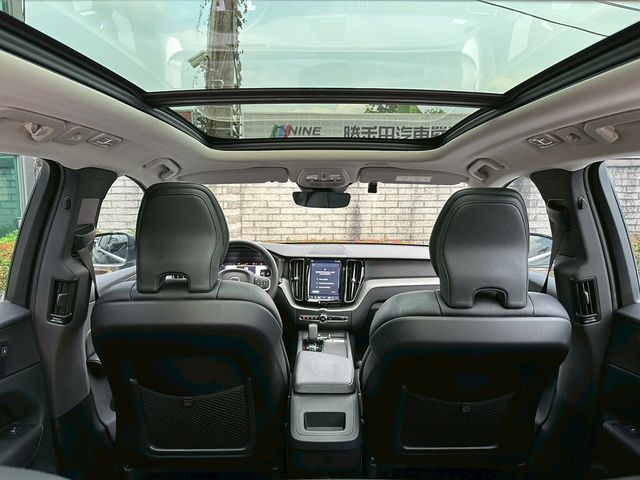 VOLVO富豪 XC60  第11張相片