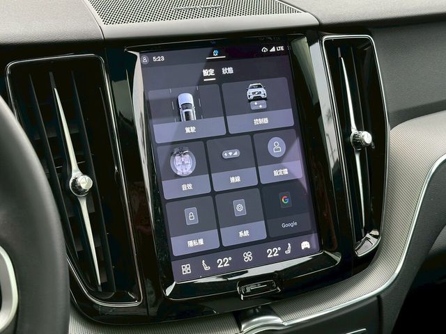 VOLVO富豪 XC60  第20張相片