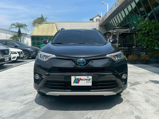 TOYOTA豐田 RAV4  第3張相片