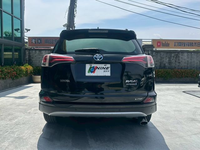 TOYOTA豐田 RAV4  第4張相片