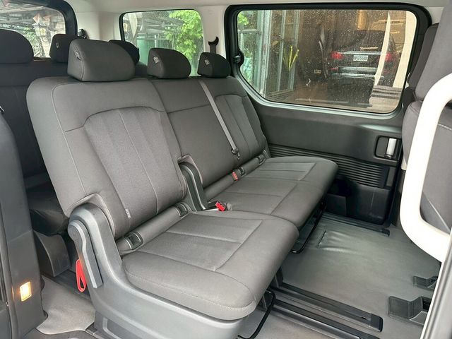 HYUNDAI現代 STARIA  第12張相片