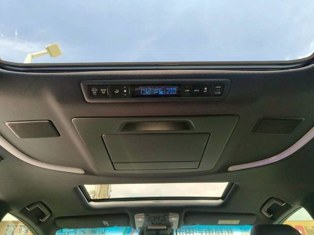 TOYOTA豐田 ALPHARD  第12張相片