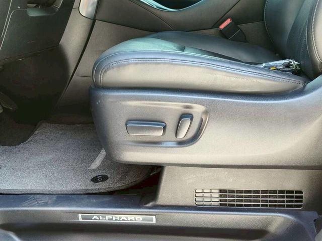 TOYOTA豐田 ALPHARD  第15張相片