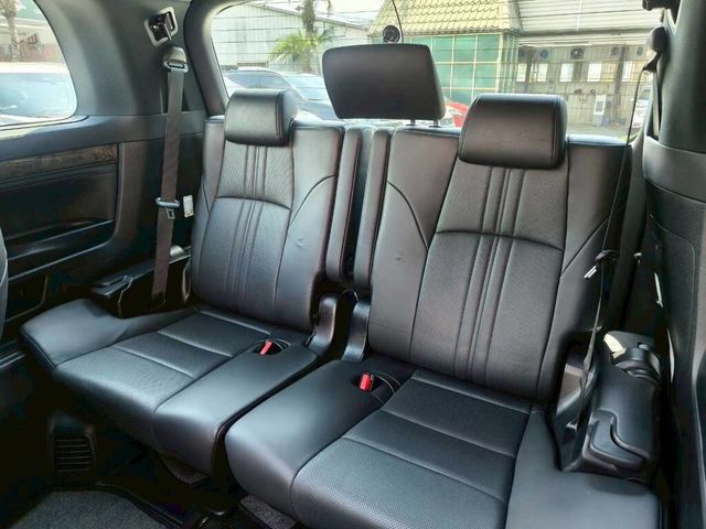 TOYOTA豐田 ALPHARD  第16張相片