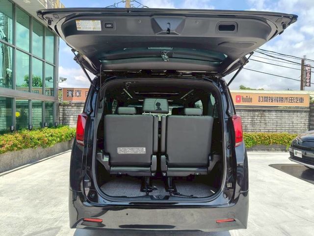 TOYOTA豐田 ALPHARD  第17張相片