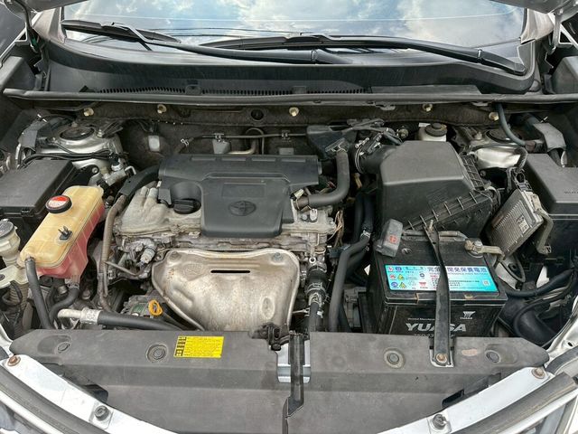 TOYOTA豐田 RAV4  第6張相片
