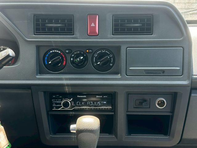 MITSUBISHI三菱 DELICA  第17張相片