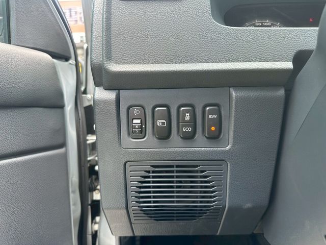 MITSUBISHI三菱 DELICA  第18張相片