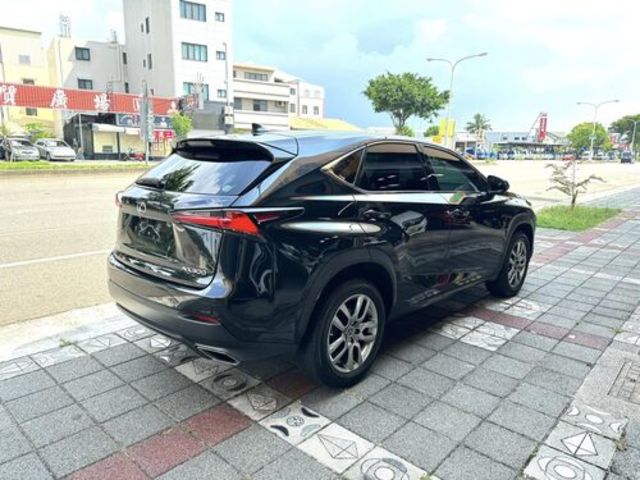 LEXUS凌志 NX300  第5張相片