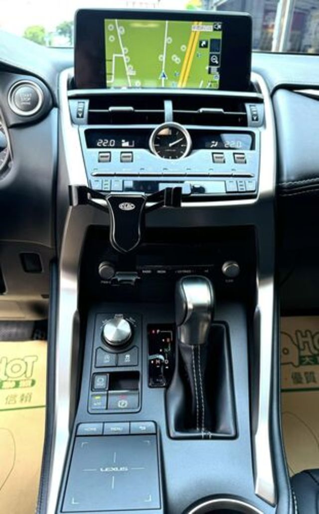 LEXUS凌志 NX300  第13張相片