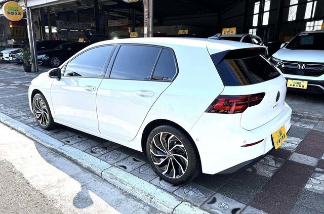 VOLKSWAGEN福斯 GOLF  第4張相片
