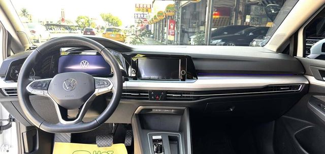 VOLKSWAGEN福斯 GOLF  第8張相片