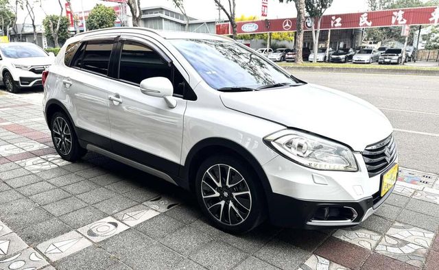 SUZUKI鈴木 SX4  第3張相片