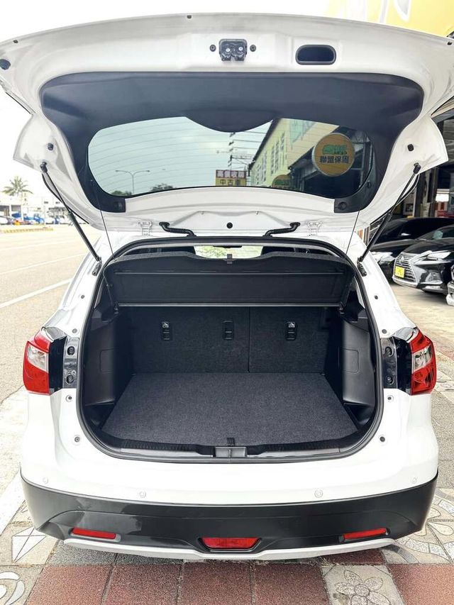 SUZUKI鈴木 SX4  第15張相片