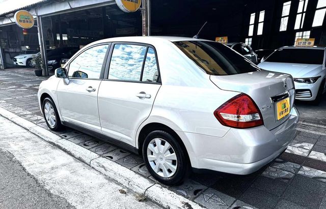 NISSAN日產 TIIDA  第4張相片