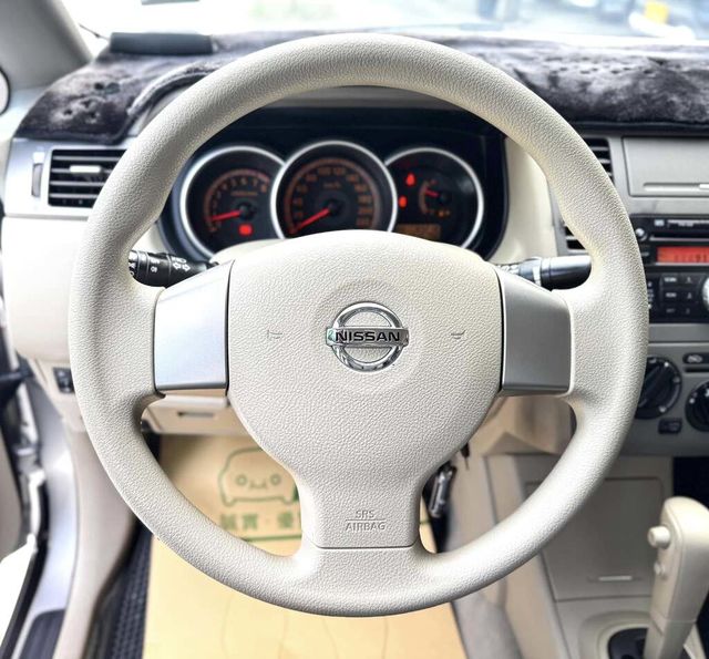 NISSAN日產 TIIDA  第12張相片