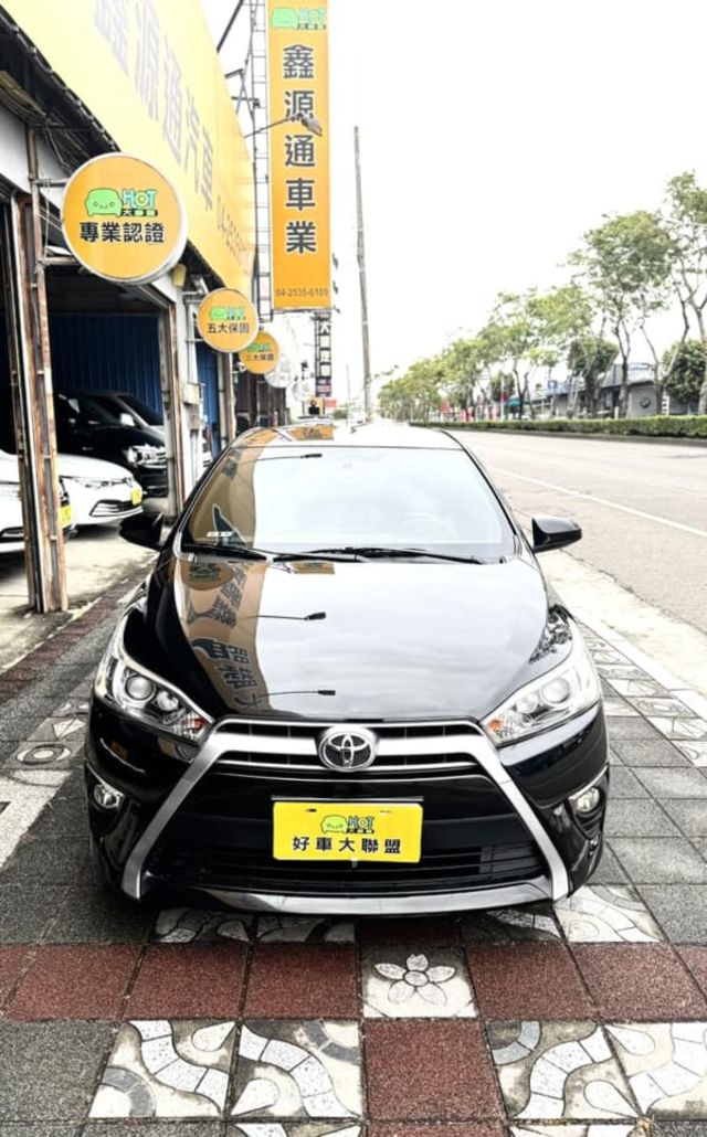 TOYOTA豐田 YARIS  第2張相片