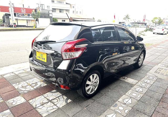 TOYOTA豐田 YARIS  第6張相片