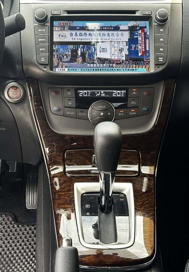 NISSAN日產 SENTRA  第9張相片