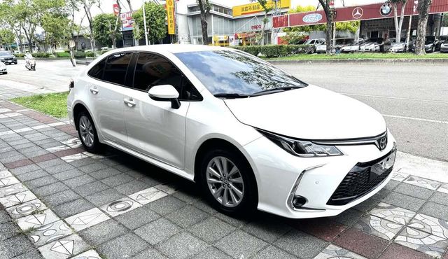 TOYOTA豐田 ALTIS  第6張相片