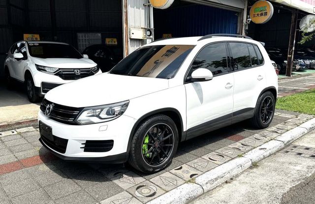 VOLKSWAGEN福斯 TIGUAN  第1張相片