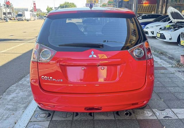 MITSUBISHI三菱 COLT PLUS  第4張相片
