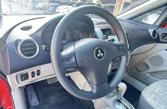 MITSUBISHI三菱 COLT PLUS  第12張相片