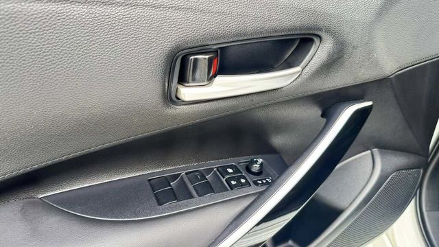 TOYOTA豐田 COROLLA ALTIS HYBRID  第9張相片