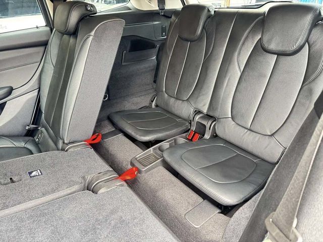 BMW寶馬 218D  第11張相片