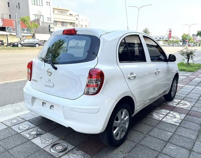 NISSAN日產 MARCH  第5張相片