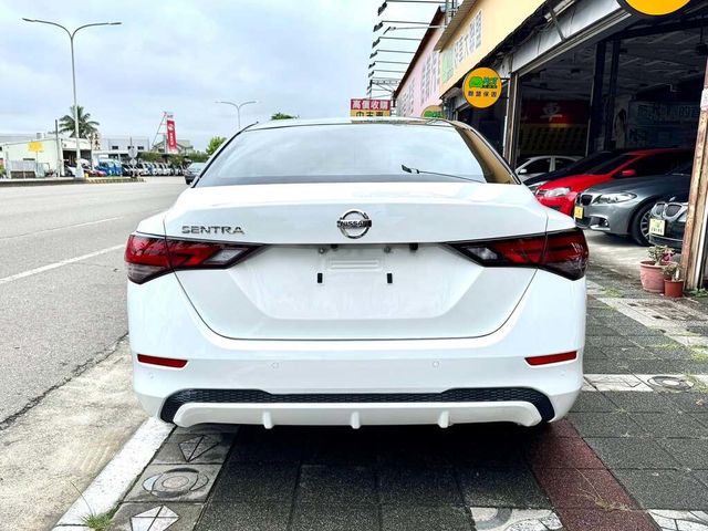 NISSAN日產 SENTRA  第4張相片