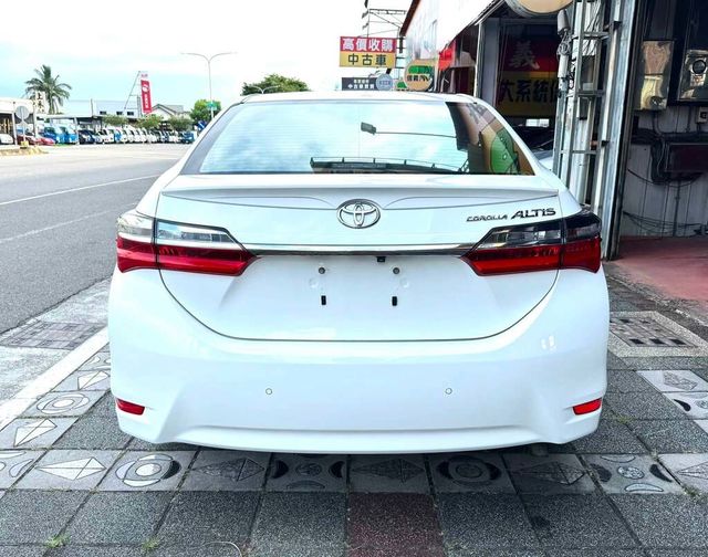 TOYOTA豐田 ALTIS  第4張相片