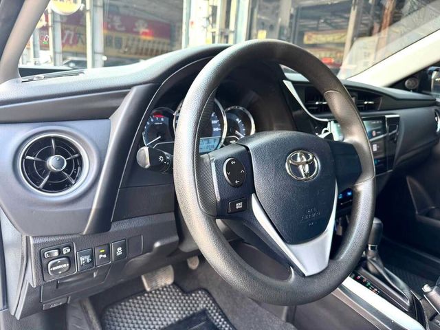 TOYOTA豐田 ALTIS  第11張相片