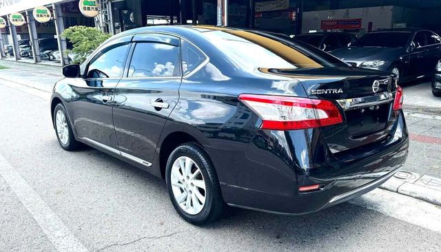 NISSAN日產 SENTRA  第3張相片