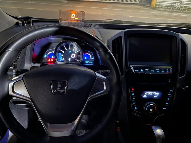 LUXGEN納智捷 U6 TURBO  第5張相片