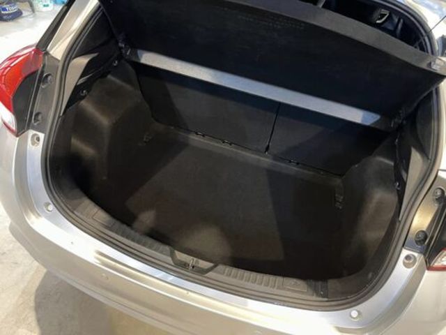 TOYOTA豐田 YARIS  第7張相片