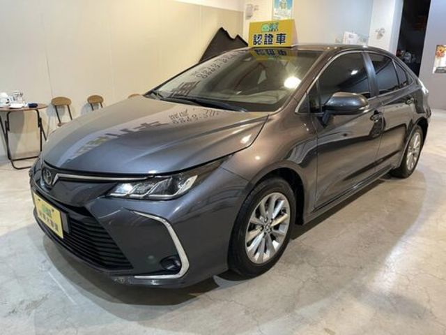 TOYOTA豐田 ALTIS  第1張相片
