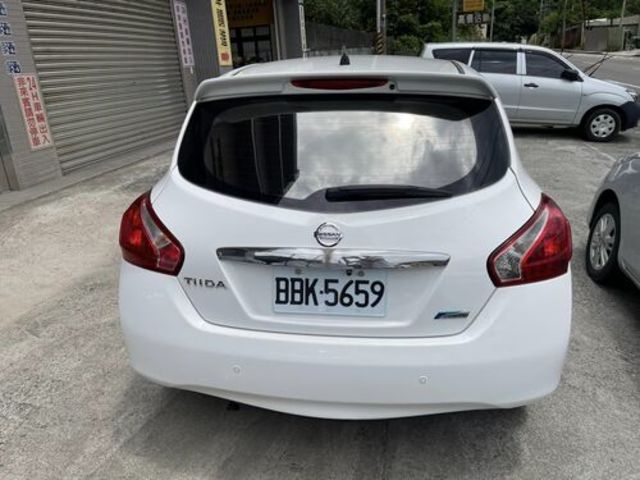 NISSAN日產 TIIDA  第4張相片