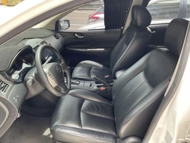 NISSAN日產 TIIDA  第11張相片