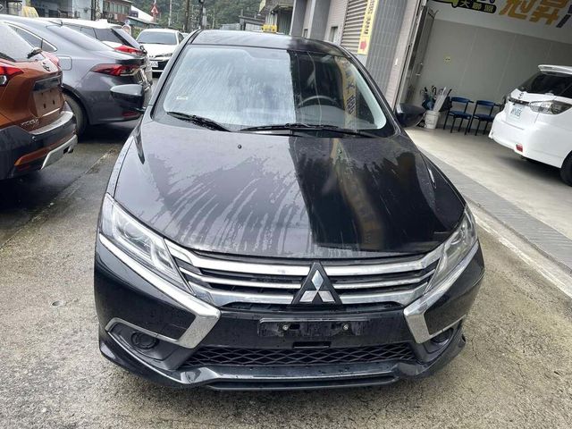 MITSUBISHI三菱 GRAND LANCER  第5張相片