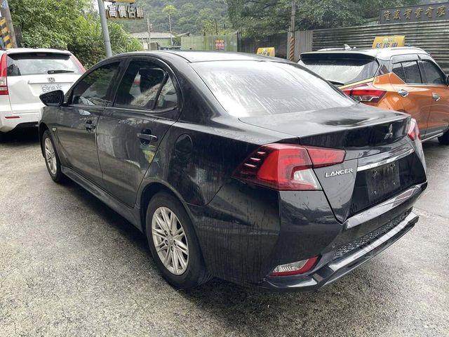 MITSUBISHI三菱 GRAND LANCER  第19張相片